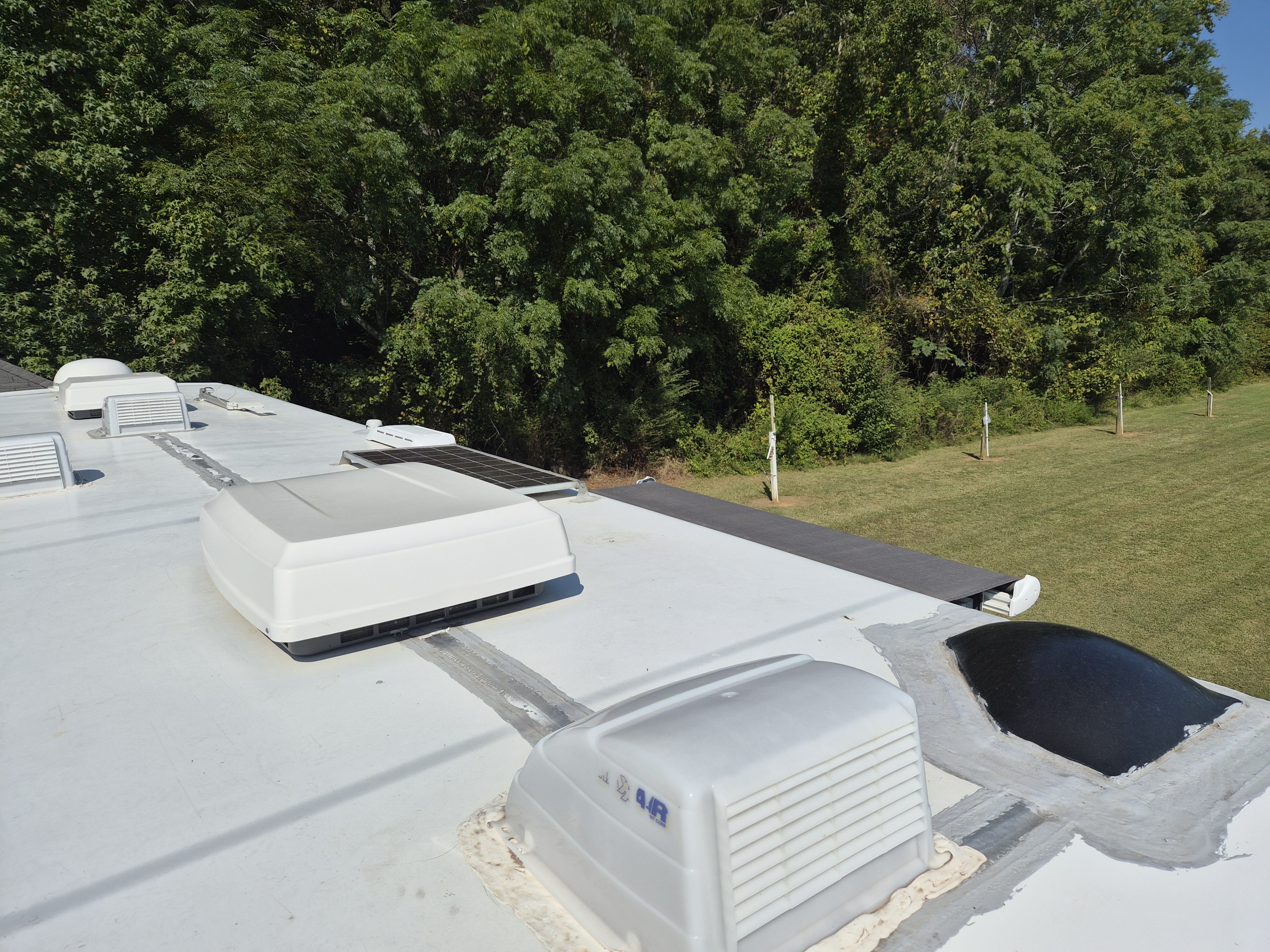 RV roof equipment
